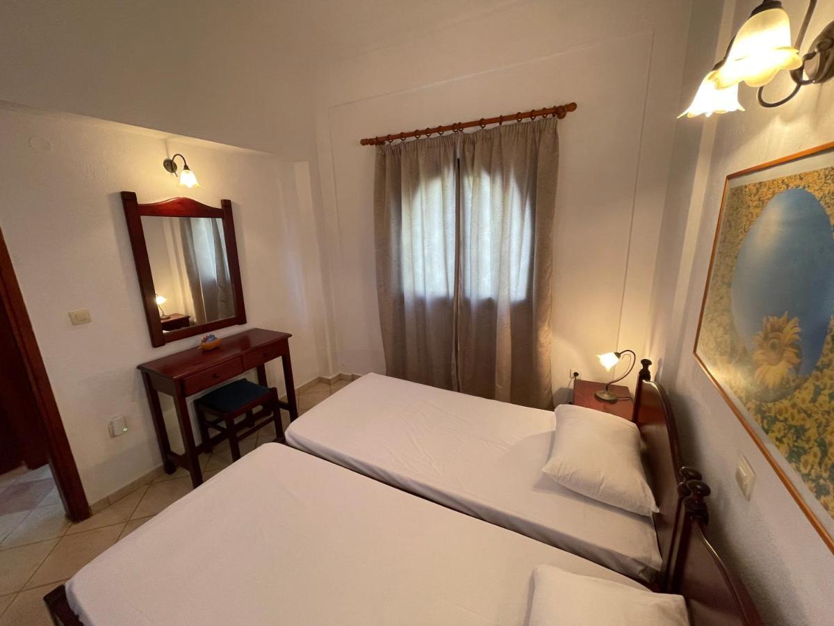 Galazia Akti Seaside Apartments Никити Экстерьер фото