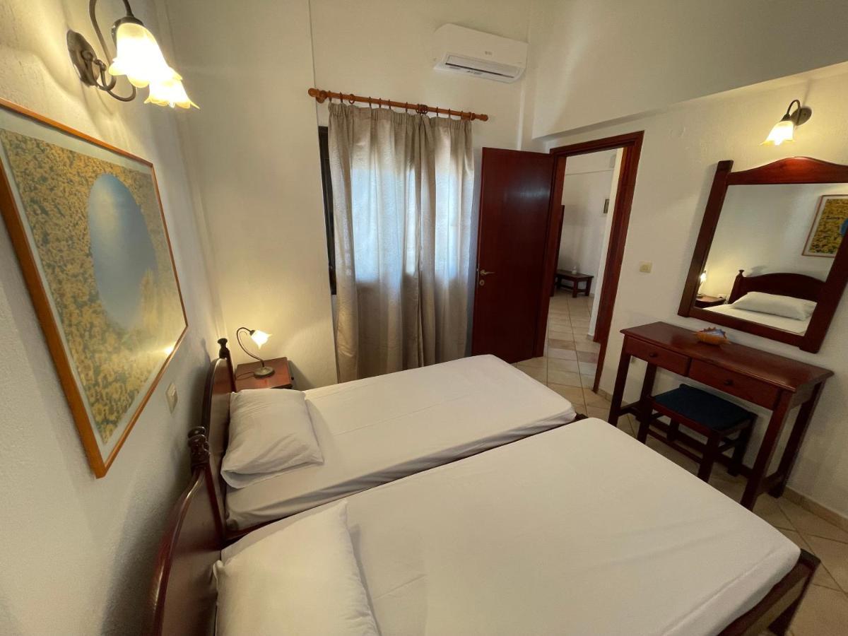 Galazia Akti Seaside Apartments Никити Экстерьер фото