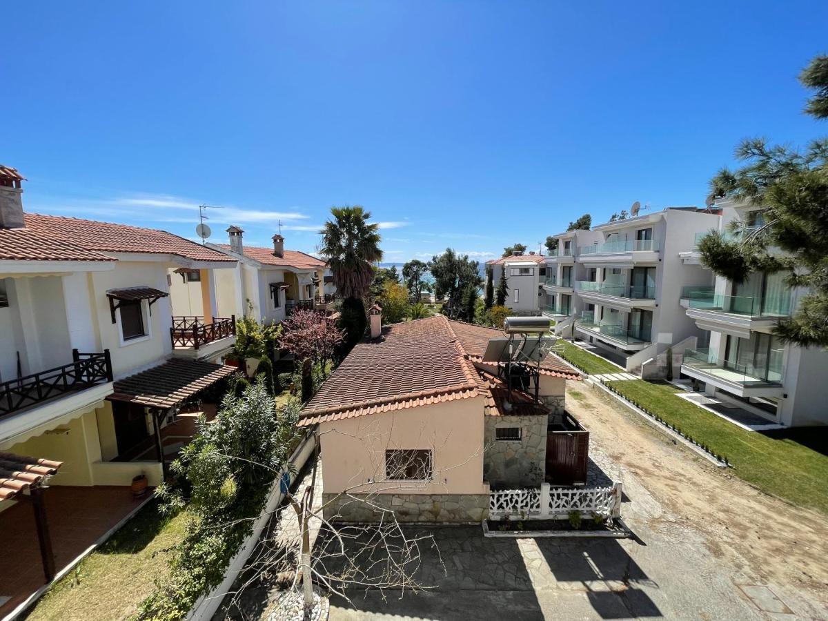 Galazia Akti Seaside Apartments Никити Экстерьер фото