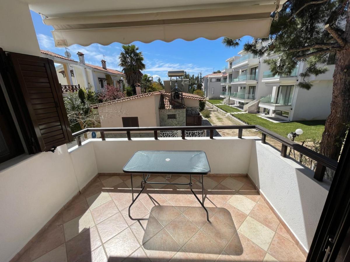 Galazia Akti Seaside Apartments Никити Экстерьер фото