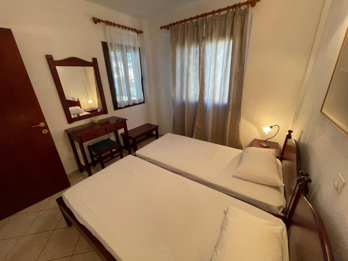 Galazia Akti Seaside Apartments Никити Экстерьер фото